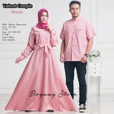 Promo baju gamis wanita azira dress pakaian fashion muslim ukuran s m l xl dusty pink xl diskon. 20 Inspirasi Baju Couple Warna Pink Trend Couple