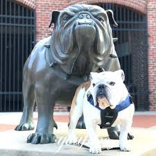 English Bulldog Statue Bokk