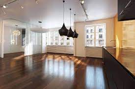 how to decorate with dark wood floors