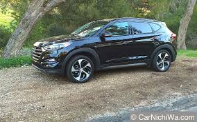 2016 hyundai tucson review flying