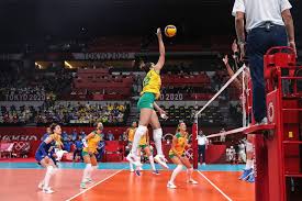 Campeão olímpico em pequim 2008 e londres 2012, o vôlei feminino do brasil está de volta a uma final de jogos após decepcionar na rio 2016, quando foi eliminado nas quartas de final pela china. 1w6f9g0hmqwn M