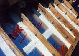 how to insulate a raised floor