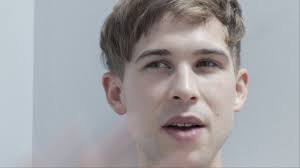 May 13, 1992) is an actor and a writer. Tommy Dorfman Is The Unapologetically Queer Actor From 13 Reasons Why I D