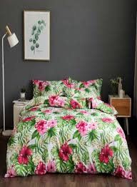 Includes 1xduvet Cover 220x240 Cm