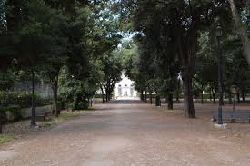 walking rome villa borghese gardens