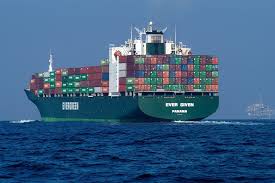 Image result for Gambar pelabuhan Kapal Cargo China