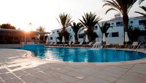 stavrolia hotel apartments in cyprus