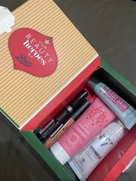 boots our beauty heroes makeup gift set