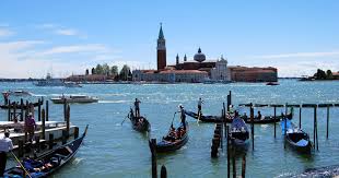 Le 5 isole di Venezia che un architetto non può perdere – viaggi e ...