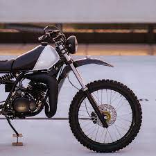 scrambler 125 yamaha dt par baam garage