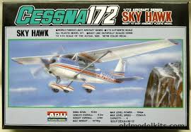72 cessna 172 skyhawk ex eidai a702