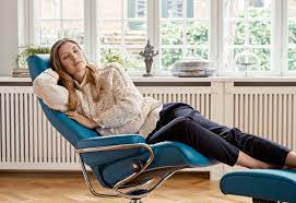 the best recliners and sofas for back