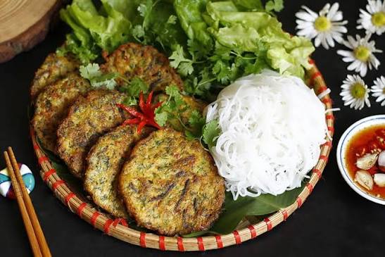 Chả rươi Hà Nội - Ghé ngay 11 quán ngon nức tiếng Thủ đô