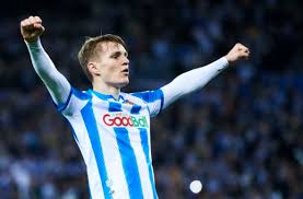Arsenal are pushing to sign the real madrid playmaker martin ødegaard on loan for the rest of the season, with optimism growing there that they will beat real sociedad to his signature. Zkflbm0x7g6lvm