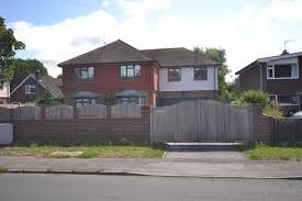 homes in blenheim gardens