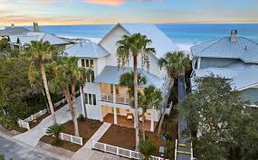 luxury beachfront homes in