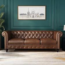 Chesterfield On Tufted Faux Leather