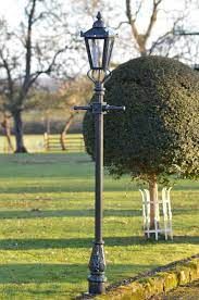 Dark Green Victorian Garden Lamp Post 2 3m