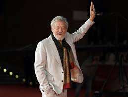 In 1988, ian publicly came out of the closet on. At 79 Ian Mckellen Says He Has No Plans To Give Up Acting