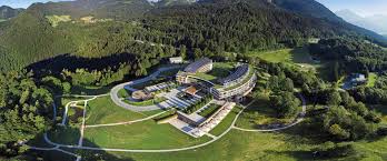 ˈbɛʁçtəsˌɡaːdn̩) is a municipality in the district berchtesgadener land, bavaria, in southeastern germany, near the border with austria, 30 km (19 mi) south of salzburg and 180 km (110 mi) southeast of munich. Luxury 5 Star Hotel In The Bavarian Alps Kempinski Hotel Berchtesgaden