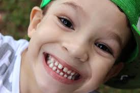 How to get a loose tooth out quickly. How And When To Pull Your Child S Loose Tooth Your Dental Health Resource