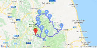 Among its cities, precious treasure chests of some of the most beautiful treasures of italian art, assisi stands out as unesco world heritage since 2000. Motoitinerari Nel Cuore Verde Di Umbria E Marche Itinerari Bikershotel