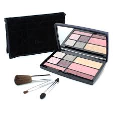 dior travel in dior makeup palette diorskin pact diorblush 4x eyeshadow loading zoom