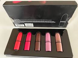 mini lipsticks