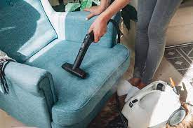 how does steam cleaning upholstery work