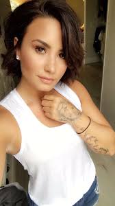 A slightly shorter version of her already very chic new haircut. Pin By Mj Roy On Demi Lovato Demi Lovato Hair Demi Lovato Short Hair Demi Lovato Style
