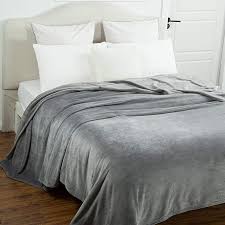 Bedsure Flannel Blankets Bedspread