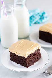 Simple Chocolate Cake With Peanut Butter Frosting gambar png