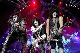 gene simmons on kiss makeup controversy