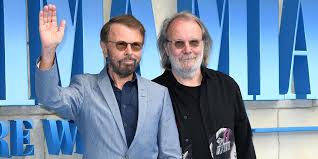 Björn was a member of the hootenanny singers, a very popular folk music group, while benny played keyboards in sweden's biggest pop group of the 1960s, the hep stars. Mamma Mia Here We Go Again All About The Abba Cameos Ew Com