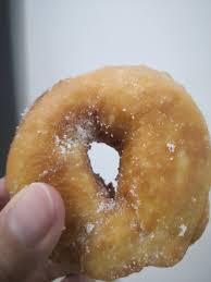 Donut yang lembut dan gebu, menggunakan kentang sebagai bahan pelembut semulajadi. Resepi Donut Sukatan Cawan Sedap Lembut Gebu Confirm Jadi Ainul Mustafa