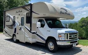 small cl c motorhomes under 25 feet