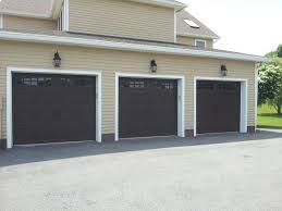 Raynor Showcase Garage Doors With The