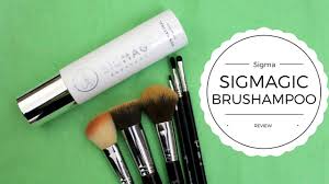 makeup brush cleaning with sigmagic