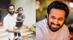 Check out inspiring examples of unni_mukundan artwork on deviantart, and get inspired by our community of talented artists. When Actor Unni Mukundan Met Little Unni Mukundan Unni Mukundan Visits Fan S House In Guruvayur