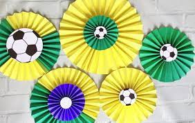 A cor ajuda a mudar o humor e sentimentos e na decoração não é diferente. Painel Scrap Cores Do Brasil Copa No Elo7 Arcobaleno Studio C75be7