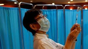 That's 1% of the peak — the highest daily average reported on april 26. Covid 19 In Singapore Nearly 50 Residents Vaccinated Says Health Ministry World News Hindustan Times