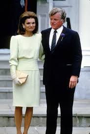 Kennedy graduated from radcliffe college and worked at new york city's metropolitan museum of art, where she met her future husband, exhibit designer edwin schlossberg. Caroline Kennedy S Wedding Photos Of Caroline Kennedy And Edwin Schlossberg On Their Wedding Day