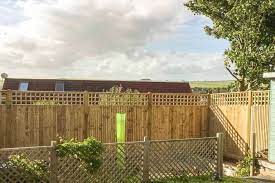 The Legal Height Of Boundary Fences In