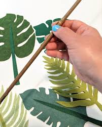 Wall Hanging Diy With Felt Tropical Leaves