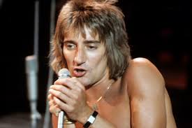 Known for his signature raspy voice, rod stewart performed in several u.k. Rod Stewart I Used To Take Cocaine Anally Nme
