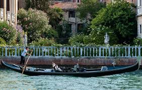 Tour The Gardens Of Venice And The