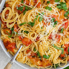 angel hair pasta with tomatoes