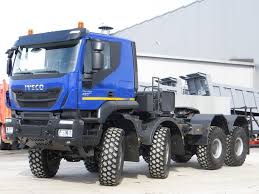 Iveco-Magirus 110-17 AW 4 × 4 Images?q=tbn:ANd9GcTFYawxULHwEAxLlN4gDiH_4MFkVrlxuKTPc2p7VyqsRpOTyunY&s
