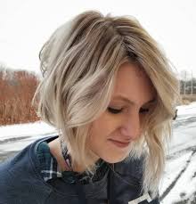 That is complimenting for thick hair? Short Haircuts For Wavy Thick Hair 75