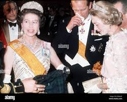 Queen elizabeth ii at a state banquet in luxembourg hi-res stock  photography and images - Alamy
